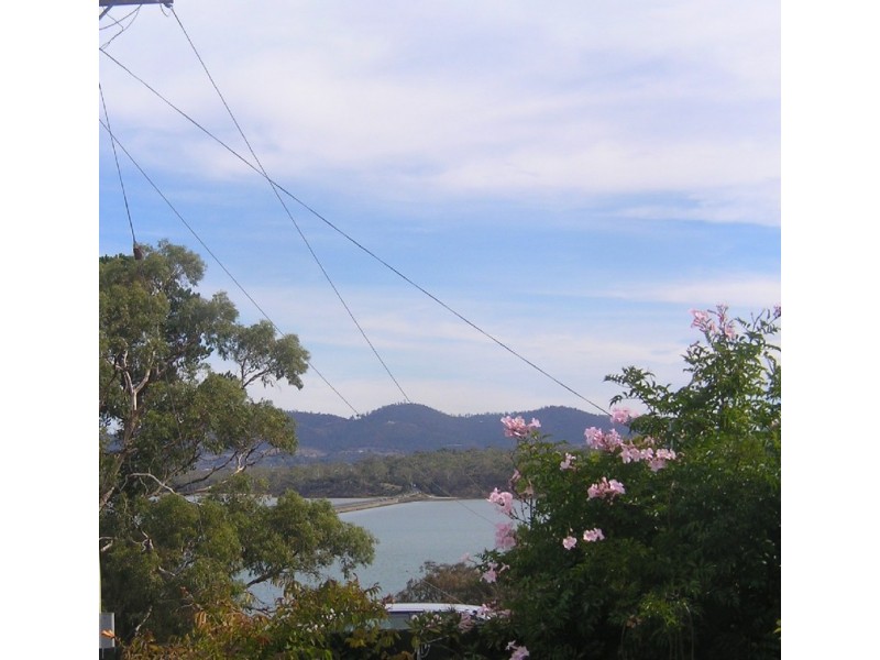 9-11 TOONGABBIE STREET, Midway Point TAS 7171