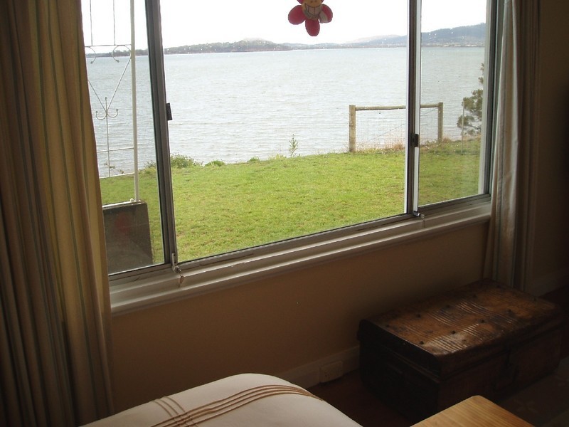 425  Shark Point Road, Penna TAS 7171