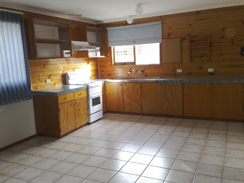 32 RAYNORS ROAD, Midway Point TAS 7171