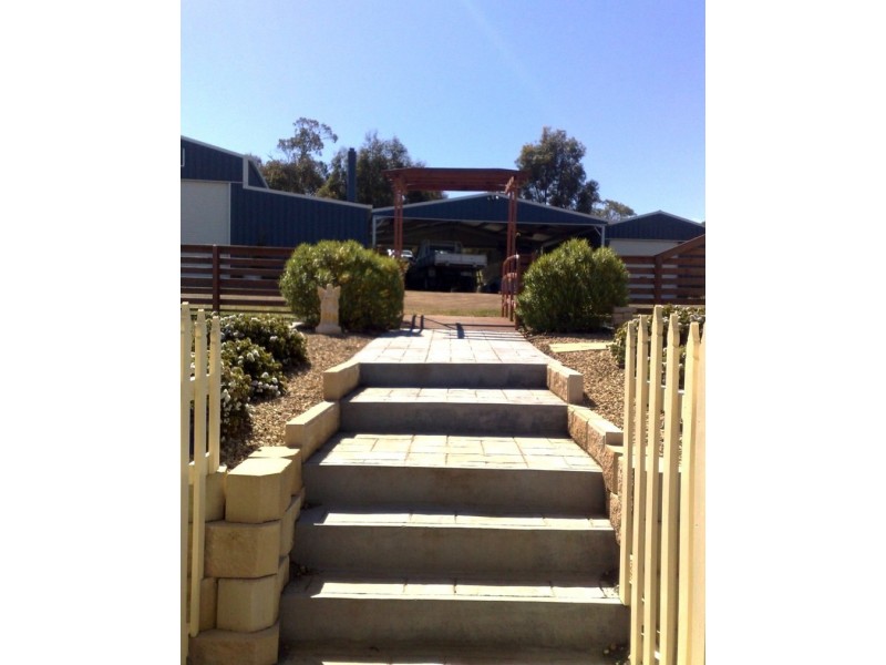 1 Lakeland Drive, Forcett TAS 7173