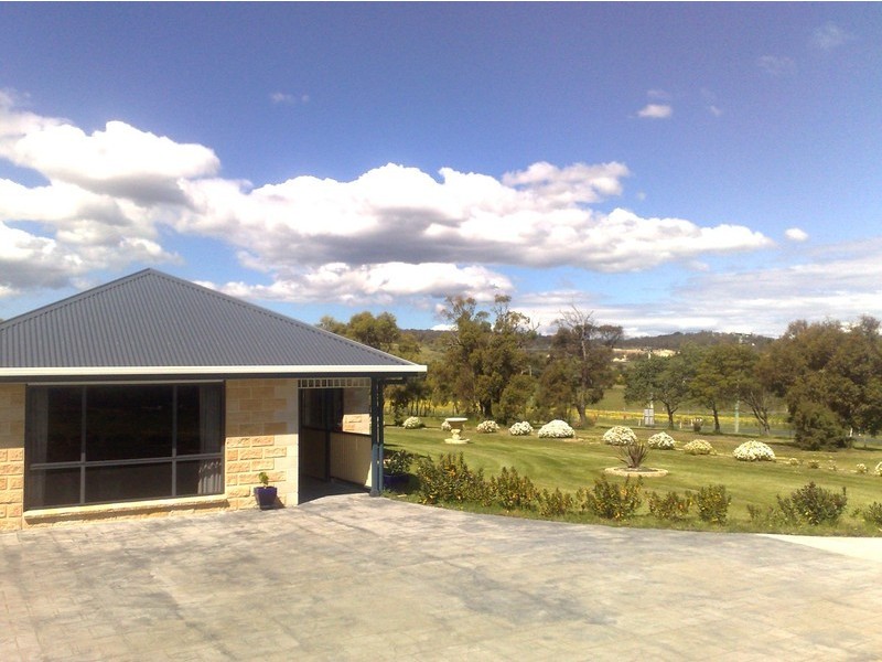 1 Lakeland Drive, Forcett TAS 7173