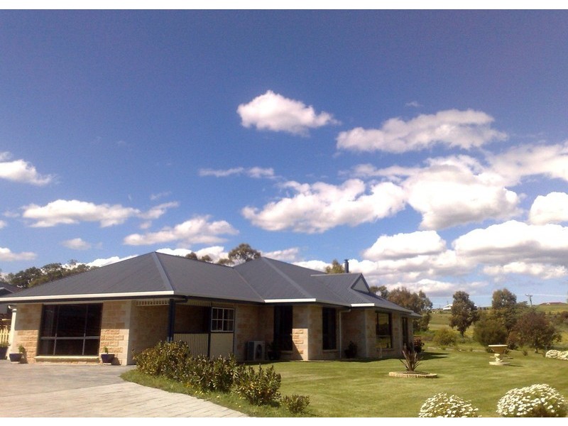 1 Lakeland Drive, Forcett TAS 7173