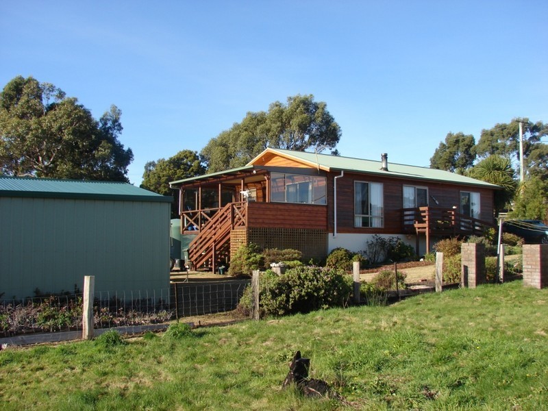 25 Wedge Avenue, White Beach TAS 7184