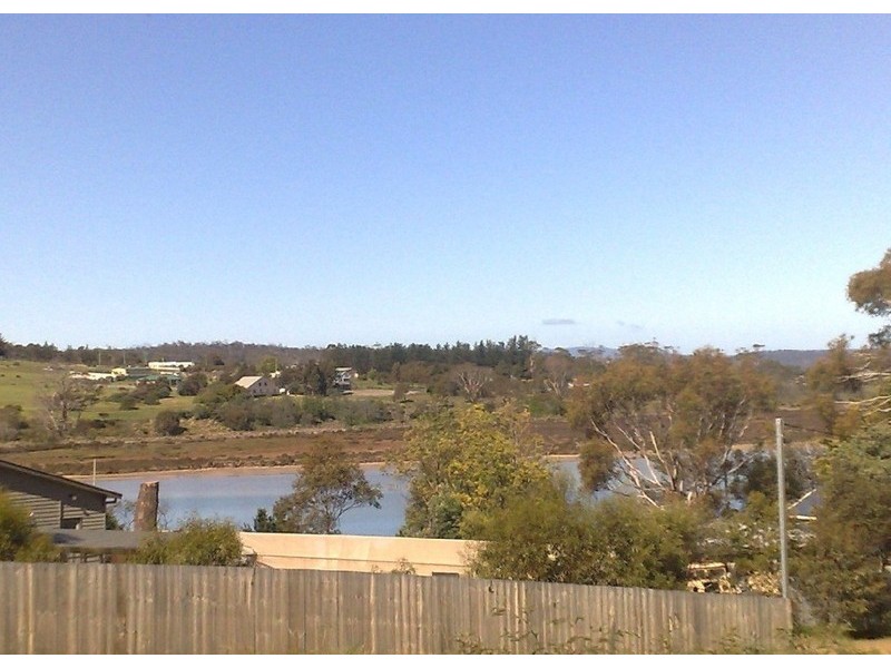 56 ERLE STREET, Carlton River TAS 7173