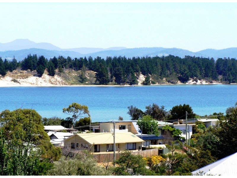 257 LEWISHAM SCENIC DRIVE, Lewisham TAS 7173