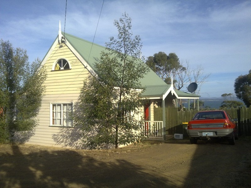 17 WATTLE ROAD, Dodges Ferry TAS 7173