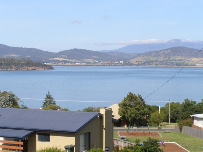 53 Penna Road, Midway Point TAS 7171