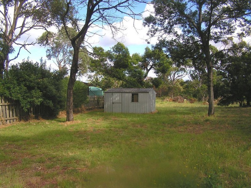 2-4 EASTLAUGH STREET (off North Street), Dodges Ferry TAS 7173
