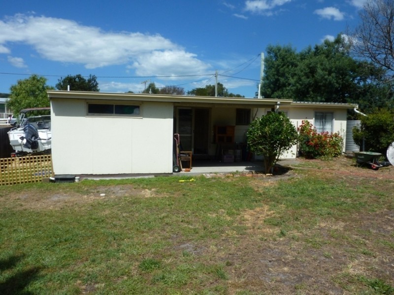 14 Tenth Avenue, Dodges Ferry TAS 7173
