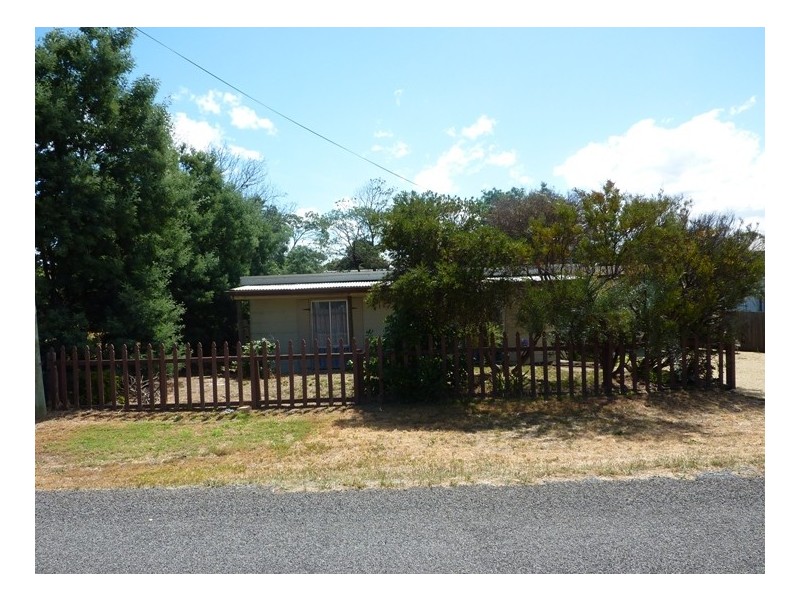 14 Tenth Avenue, Dodges Ferry TAS 7173