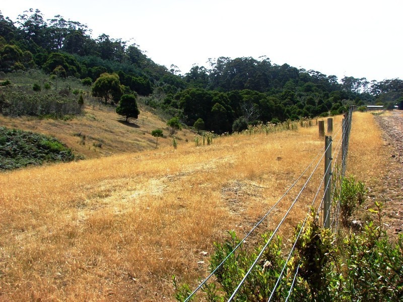 760 Roaring Beach Road, Nubeena TAS 7184