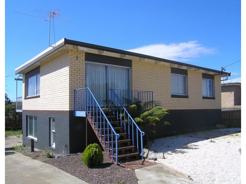 7  Fourth Avenue, Dodges Ferry TAS 7173
