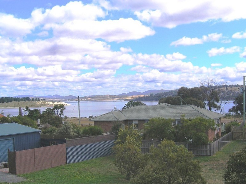 7  Fourth Avenue, Dodges Ferry TAS 7173