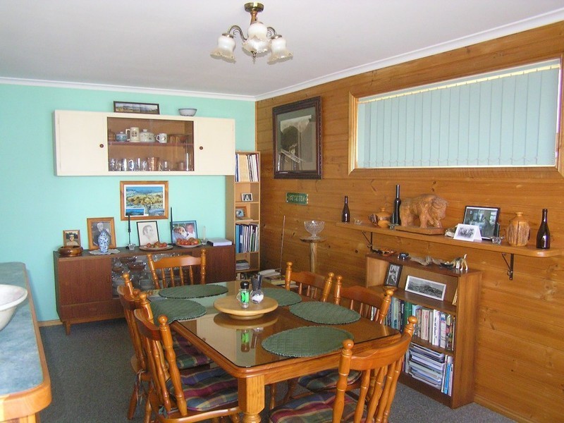 99 Arthur Highway, Dunalley TAS 7177
