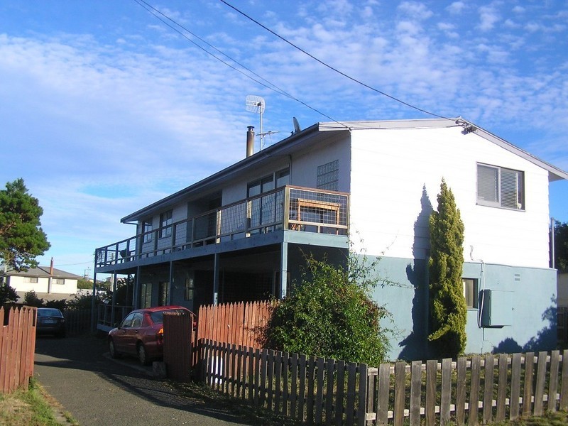 2 Hoffman Street, Midway Point TAS 7171