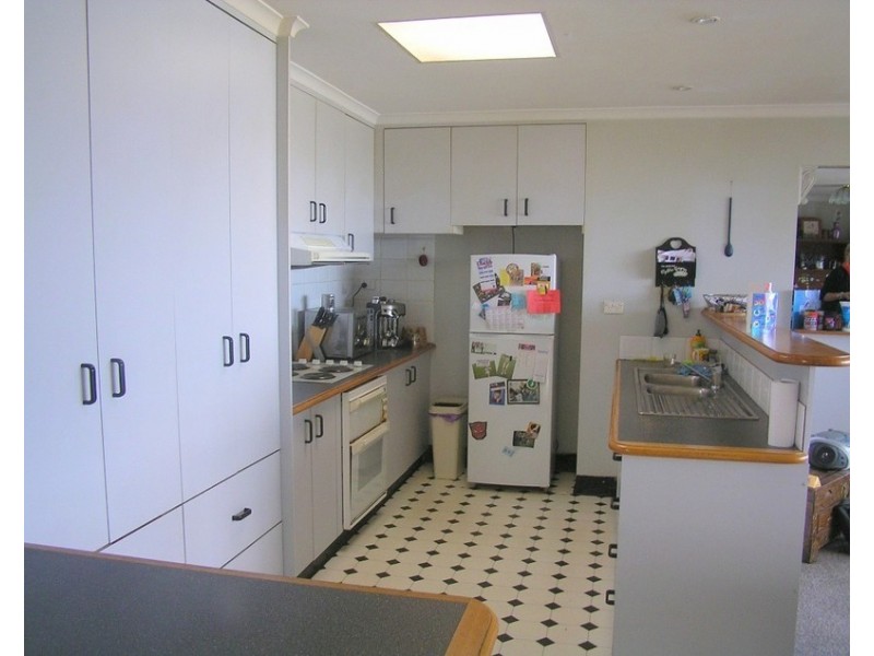 2 Hoffman Street, Midway Point TAS 7171