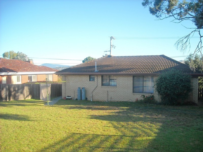 24 McKinly Street, Midway Point TAS 7171