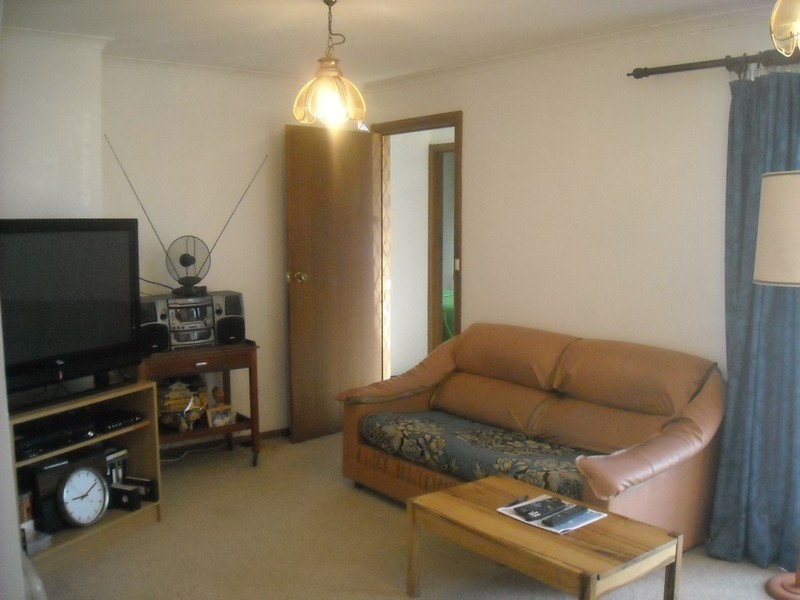 24 McKinly Street, Midway Point TAS 7171