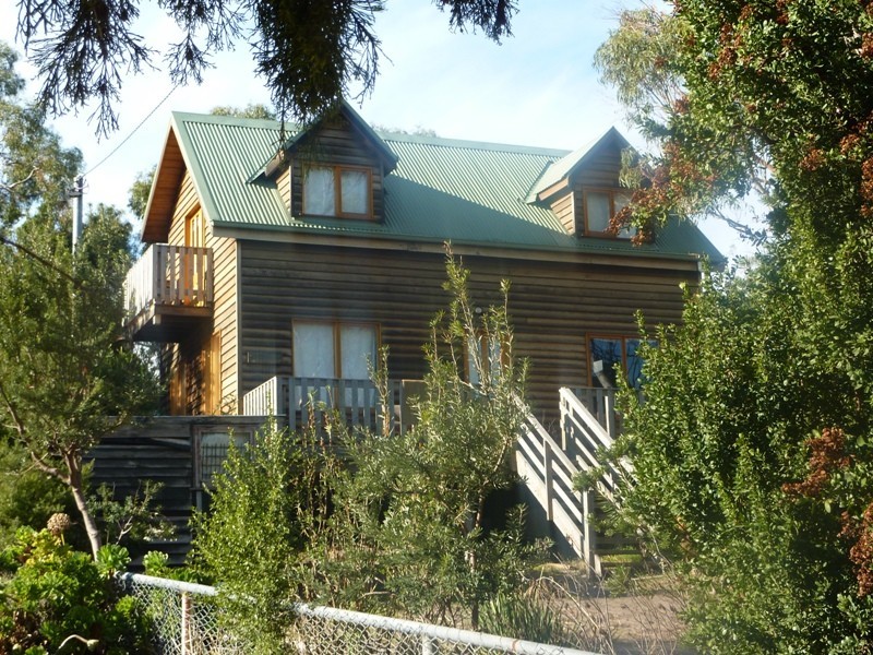 8 ERICA ROAD, Primrose Sands TAS 7173