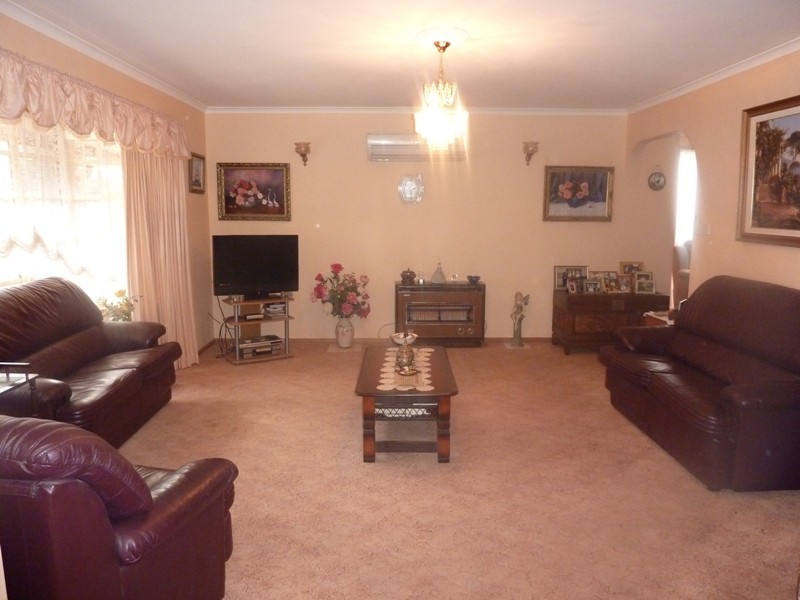 2 Fern Close, Dodges Ferry TAS 7173