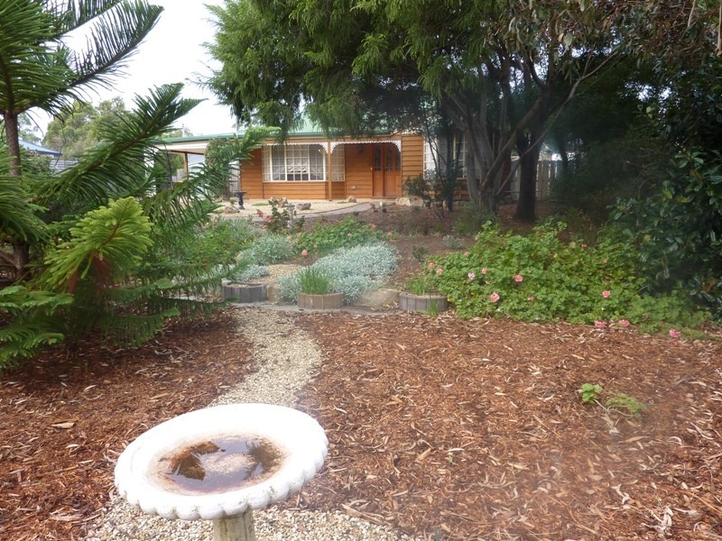 2 Fern Close, Dodges Ferry TAS 7173