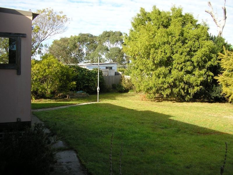 4 LOOP STREET, Carlton TAS 7173