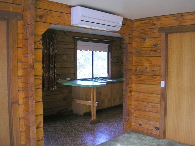 4 LOOP STREET, Carlton TAS 7173