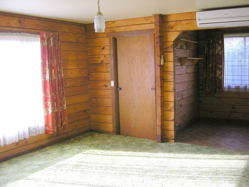 4 LOOP STREET, Carlton TAS 7173