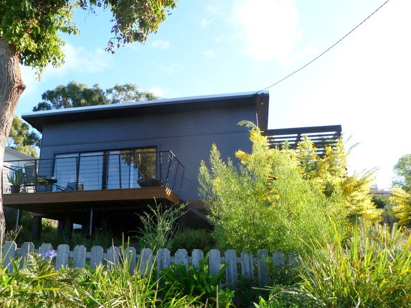 8 Little Falcon Street, Primrose Sands TAS 7173