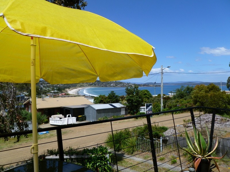 8 Little Falcon Street, Primrose Sands TAS 7173