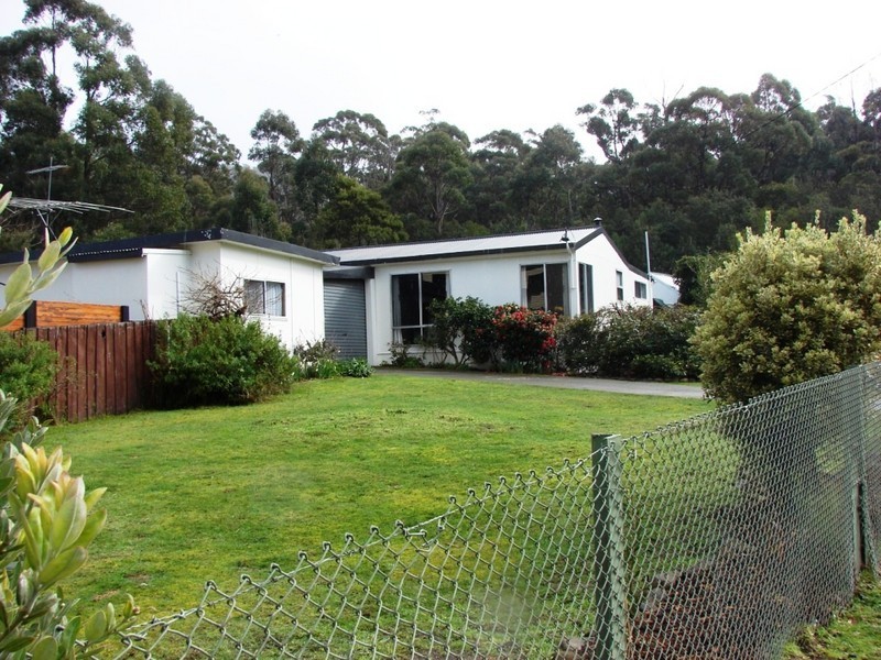100 Old Jetty road, Eaglehawk Neck TAS 7179