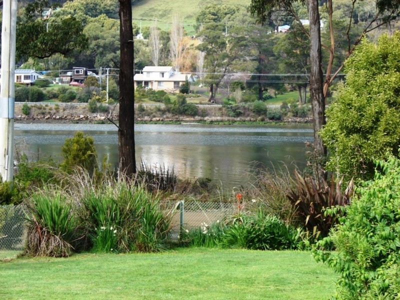 100 Old Jetty road, Eaglehawk Neck TAS 7179