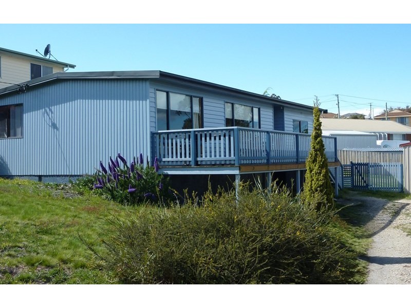 1  Bay Road, Midway Point TAS 7171