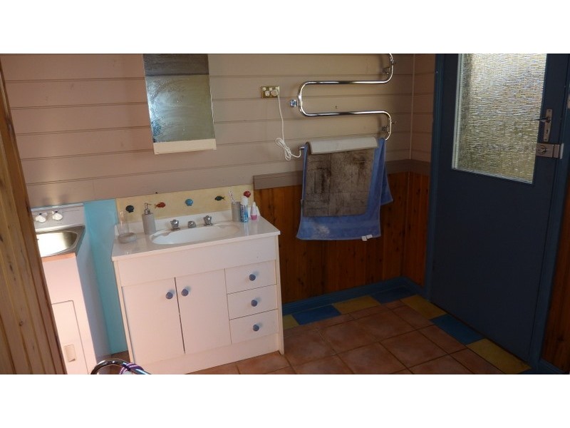 1  Bay Road, Midway Point TAS 7171