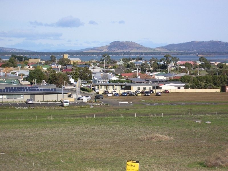 Unit 2-33 Pennington Drive, Sorell TAS 7172