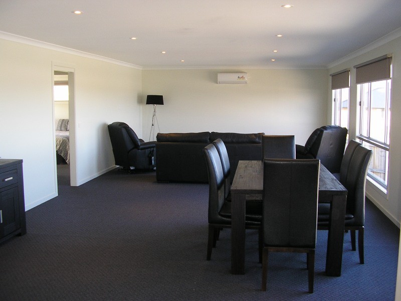 Unit 2-33 Pennington Drive, Sorell TAS 7172