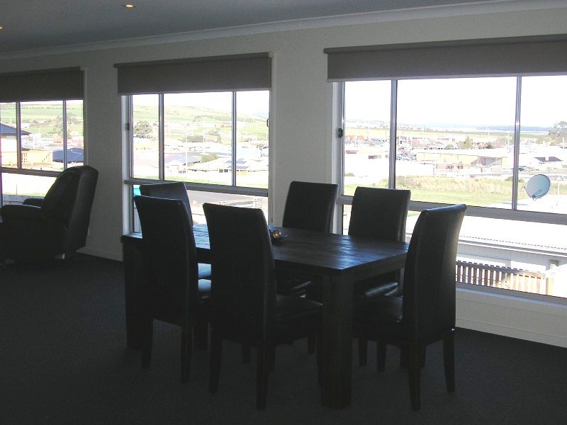 Unit 2-33 Pennington Drive, Sorell TAS 7172