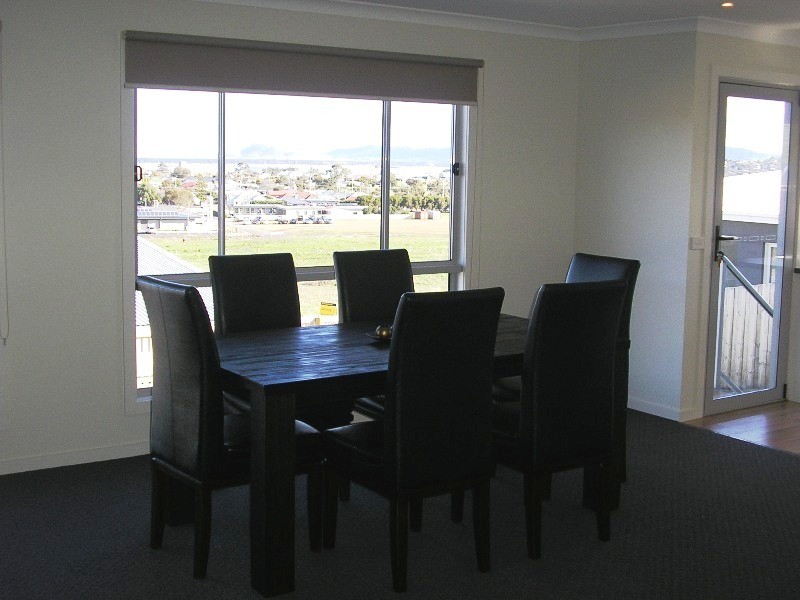 Unit 2-33 Pennington Drive, Sorell TAS 7172