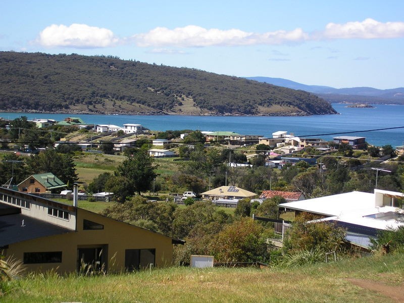 2 Pitt Street, Dodges Ferry TAS 7173