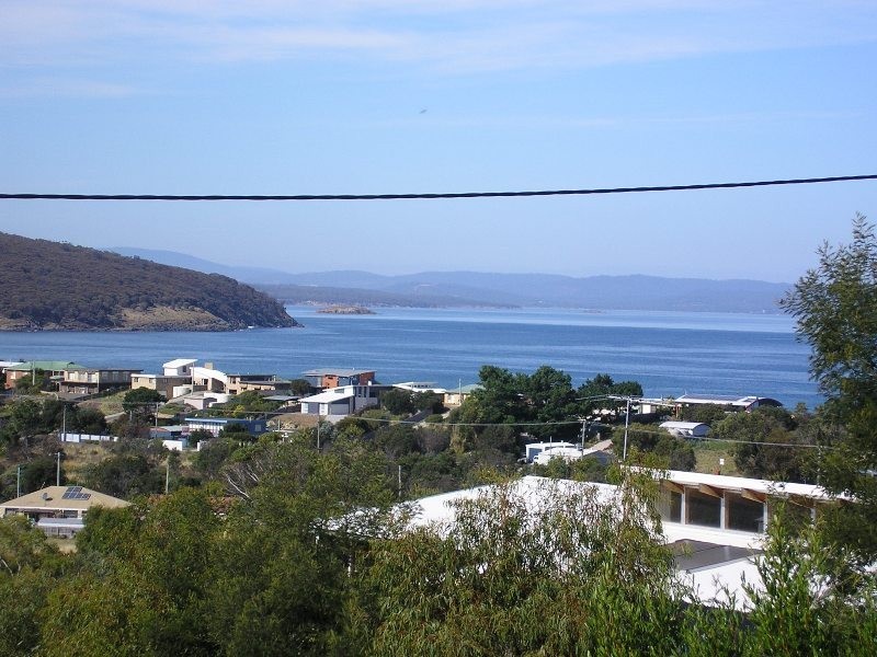 2 Pitt Street, Dodges Ferry TAS 7173