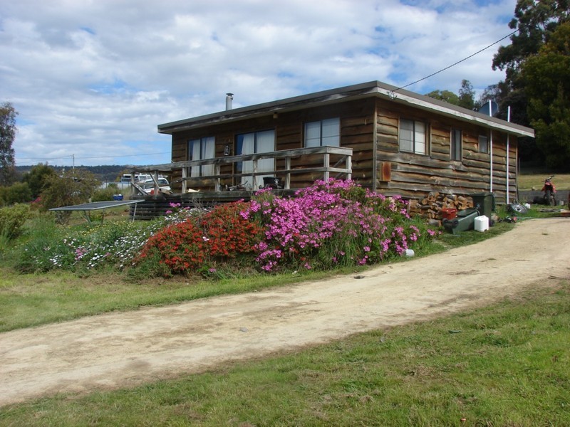 473 White Beach rd, White Beach TAS 7184