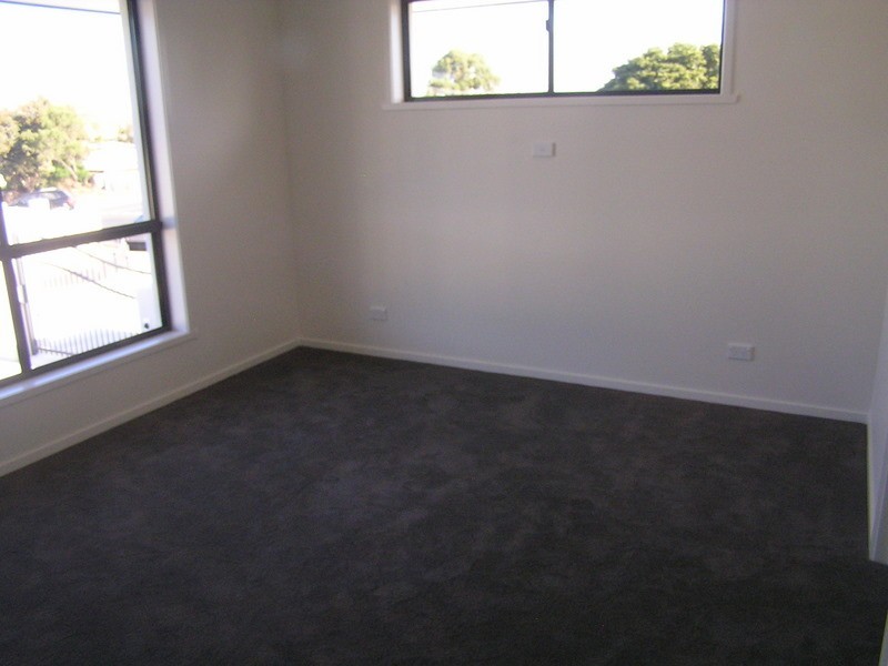 Unit 2 “PENNA MEWS” 25 Penna Road, Midway Point TAS 7171