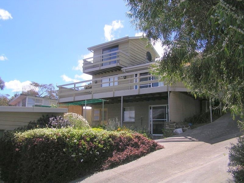 6 East Street, Dodges Ferry TAS 7173