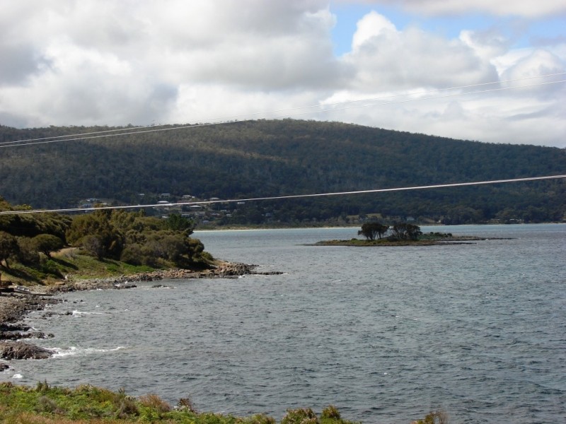 148 Apex Point Road, White Beach TAS 7184