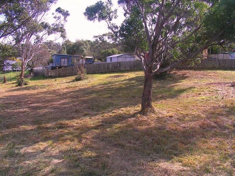 27 Gully Road, Dodges Ferry TAS 7173