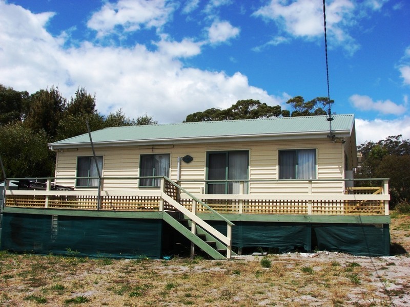485 White Beach Rd, White Beach TAS 7184