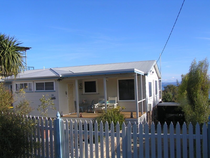 25 Robinia Street, Primrose Sands TAS 7173