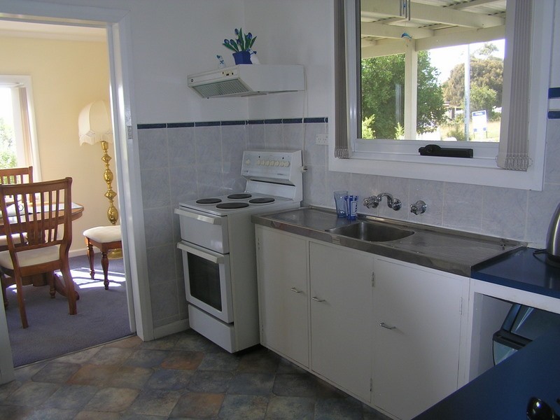 25 Robinia Street, Primrose Sands TAS 7173