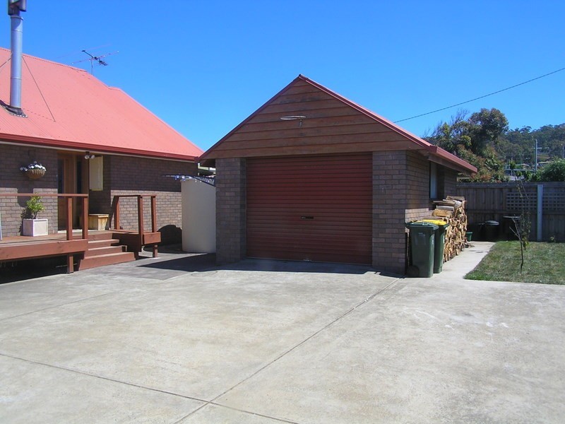 19 Petrel Street, Primrose Sands TAS 7173