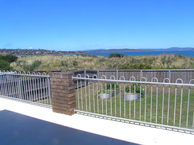19 Petrel Street, Primrose Sands TAS 7173